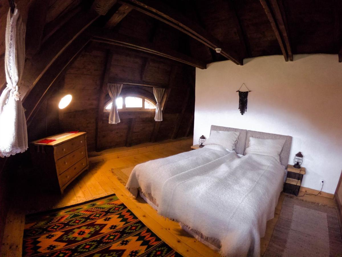 Raven'S Nest - The Hidden Village, Transylvania - Romania Sub Piatra Exterior photo
