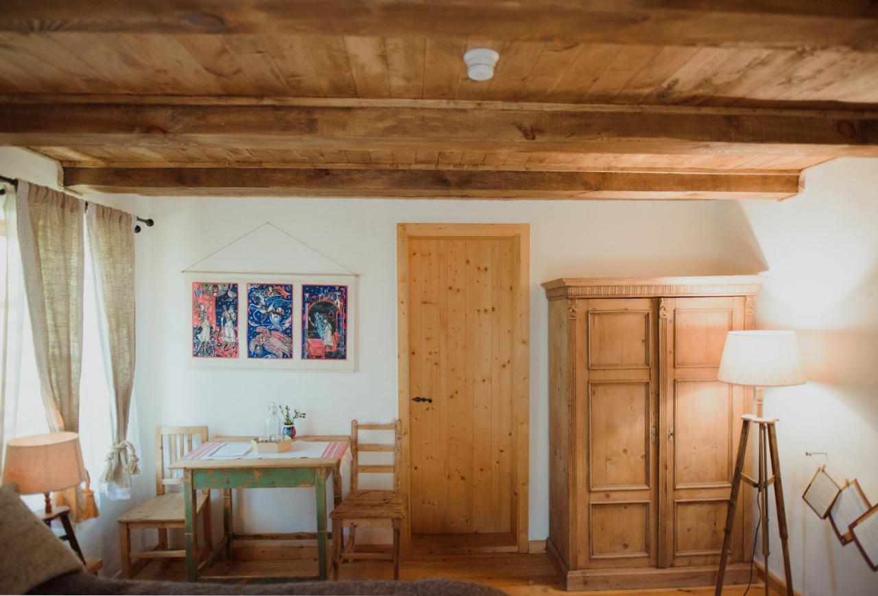 Raven'S Nest - The Hidden Village, Transylvania - Romania Sub Piatra Exterior photo