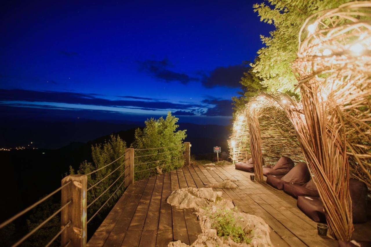 Raven'S Nest - The Hidden Village, Transylvania - Romania Sub Piatra Exterior photo