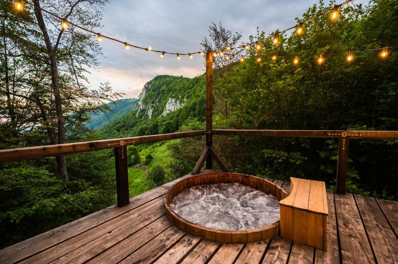 Raven'S Nest - The Hidden Village, Transylvania - Romania Sub Piatra Exterior photo